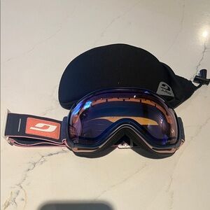 Julbo ski / snowboard goggles